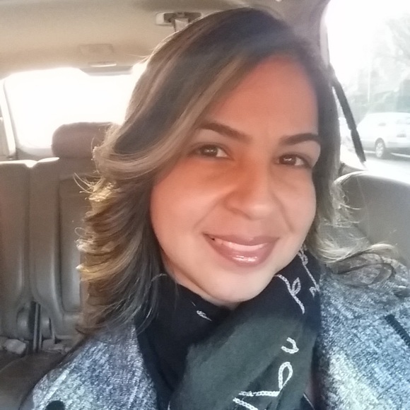 Meet your Posher, Tammi - Picture 2 of 2